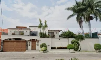 Foto de inmueble en Sin nombre de calle, Col. Burgos Bugambilias C.P. 62584, Temixco