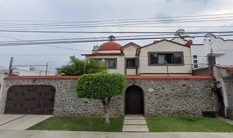 Foto de inmueble en Calle Paseo de Burgos #Lt 114 Mz XII, Col. Burgos C.P. 62584, Temixco