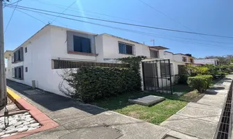 Foto de inmueble en Avenida Tezontepec #160, Col. Centro Jiutepec C.P. 62550, Jiutepec