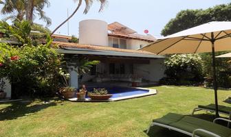 Foto de inmueble en PASEO DE LAS ROSAS, Col. Club de golf Tabachines C.P. 62498, Cuernavaca