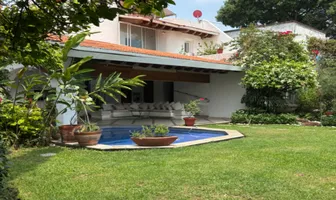 Foto de inmueble en Paseo de las rosas #S/N, Col. Club de golf Tabachines C.P. 62498, Cuernavaca
