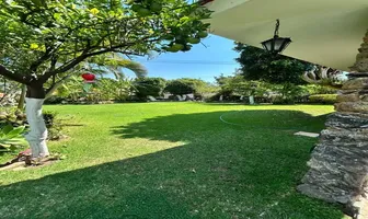 Foto de inmueble en Tabachines #-, Col. Club de golf Tabachines C.P. 62498, Cuernavaca