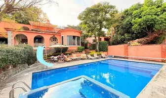 Foto de inmueble en Actores, Col. Cuernavaca Centro C.P. 62000, Cuernavaca
