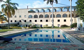Foto de inmueble en Av. Morelos #28, Col. Cuernavaca Centro C.P. 62000, Cuernavaca