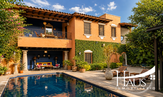 Foto de inmueble en Netzahualcoyotl, Col. Cuernavaca Centro C.P. 62000, Cuernavaca