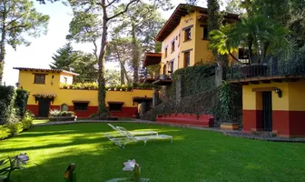 Foto de inmueble en Sin nombre de calle, Col. Del Bosque C.P. 62150, Cuernavaca