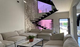 Foto de inmueble en Casa en Venta en Fracc. con Vigilancia. Ampliacion Vista Hermosa, Cuernavaca, Col. Extensión Vista Hermosa C.P. 62295, Cuernavaca