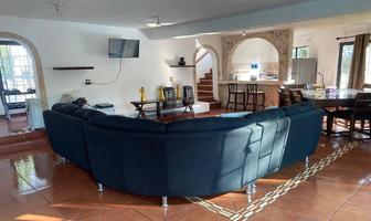Foto de inmueble en , Col. Guayacahuala C.P. 62517, Huitzilac