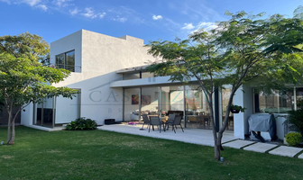 Foto de inmueble en Rio Yautepec, Col. Hacienda Tetela C.P. 62160, Cuernavaca