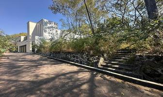 Foto de inmueble en Av. Manuel Avila Camacho, Col. La Cañada C.P. 62160, Cuernavaca