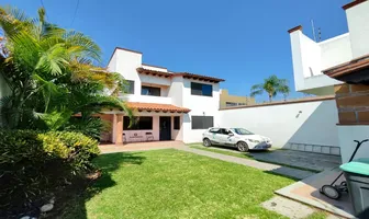 Foto de inmueble en 10 de diciembre #10, Col. Las Granjas C.P. 62460, Cuernavaca