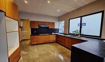 Foto de inmueble en Actores #SN, Col. Lomas de Atzingo C.P. 62180, Cuernavaca