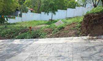 Foto de inmueble en Venta Terreno Lomas de Atzingo L9, Col. Lomas de Atzingo C.P. 62180, Cuernavaca