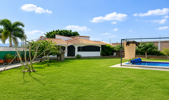 Foto de inmueble en Boulevard, Col. Lomas de Cocoyoc C.P. 62847, Atlatlahucan