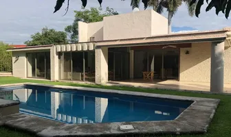 Foto de inmueble en Esteros #200, Col. Lomas de Cocoyoc C.P. 62847, Atlatlahucan