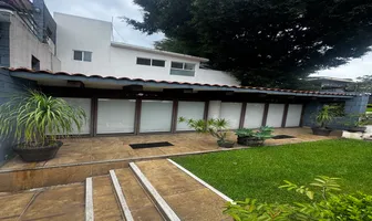Foto de inmueble en Bernal Díaz del castillo #100, Col. Lomas de Cortes C.P. 62248, Cuernavaca