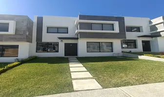 Foto de inmueble en Sin nombre de calle, Col. Lomas de Zompantle C.P. 62157, Cuernavaca