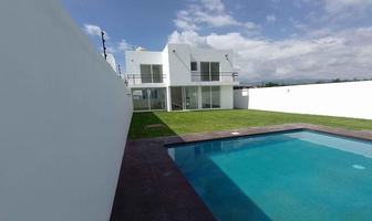Foto de inmueble en Fraccionamiento Real de Oaxtepec, Col. Oaxtepec Centro C.P. 62738, Yautepec