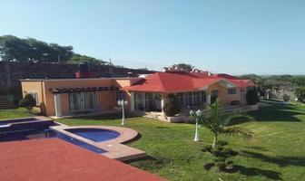 Foto de inmueble en oaxtepec, Col. Oaxtepec Centro C.P. 62738, Yautepec