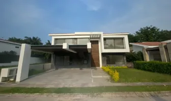 Foto de inmueble en PASEOS DE LAS FLORES #43, Col. Paraíso Country Club C.P. 62766, Emiliano Zapata