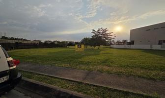 Foto de inmueble en Terreno  Doble en Privada Paraíso Country Club, Col. Paraíso Country Club C.P. 62766, Emiliano Zapata
