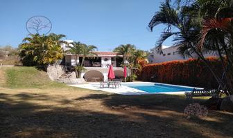 Foto de inmueble en Casa en Venta en Fraccionamiento y Club de Golf Santa Fe, Col. Real Santa Fe C.P. 62794, Xochitepec