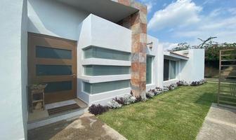 Foto de inmueble en Oaxtepec, Col. Real de Oaxtepec C.P. 62738, Yautepec