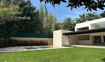 Foto de inmueble en Paseo Los Tabachines, Col. Tabachines C.P. 62498, Cuernavaca
