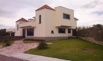 Foto de inmueble en CIRCUITO LAGO #47, LOMAS ALTAS TEQUES, Col. Tequesquitengo C.P. 62915, Jojutla