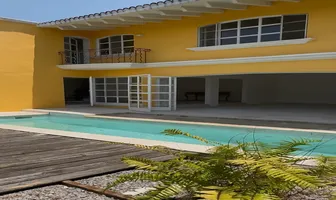 Foto de inmueble en Calzada de los Estrada #X, Col. Vista Hermosa C.P. 62290, Cuernavaca