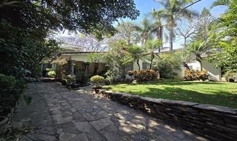 Foto de inmueble en DE LOS LEÑEROS, Col. Vista Hermosa C.P. 62290, Cuernavaca