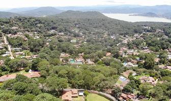 Foto de inmueble en VALLE DE BRAVO, Col. Valle de Bravo C.P. 51200, Valle de Bravo