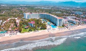 Foto de inmueble en PASEO DE LOS COCOTEROS, Col. Nuevo Vallarta C.P. 63735, Bahía de Banderas