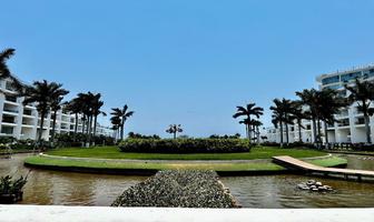 Foto de inmueble en PASEO DE LOS COCOTEROS, Col. Nuevo Vallarta C.P. 63735, Bahía de Banderas