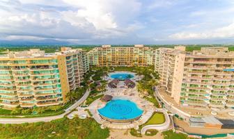 Foto de inmueble en Paseo de los Cocoteros, Col. Nuevo Vallarta C.P. 63735, Bahía de Banderas