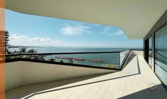 Foto de inmueble en Blvd. Riviera Nayarit, Col. Playas de Huanacaxtle C.P. 63732, Bahía de Banderas