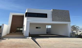 Foto de inmueble en Bugambilias, Col. Alamosur C.P. 67327, Santiago