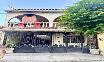 Foto de inmueble en Roble Arboledas del Mezquital, Apodaca, Nuevo León, al 66600, Col. Arboledas Del Mezquital C.P. 66630, Apodaca