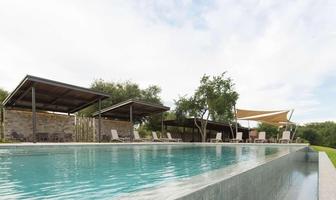 Foto de inmueble en , Col. Bosque Residencial C.P. 67340, Santiago