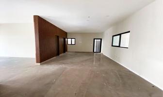 Foto de inmueble en Las Misiones, Col. Bosques de las Misiones Sector Encino C.P. 67302, Santiago