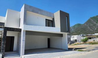 Foto de inmueble en , Col. Bosques de las Misiones Sector Encino C.P. 67302, Santiago