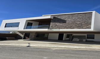 Foto de inmueble en , Col. Bosques de las Misiones Sector Encino C.P. 67302, Santiago