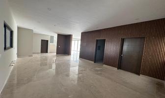 Foto de inmueble en , Col. Bosques de las Misiones Sector Encino C.P. 67302, Santiago