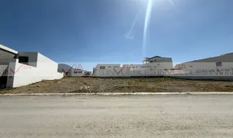 Foto de inmueble en Sin nombre de calle, Col. Bosques de las Misiones Sector Encino C.P. 67302, Santiago