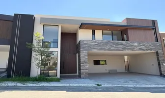 Foto de inmueble en Sin nombre de calle, Col. Bosques de las Misiones Sector Encino C.P. 67302, Santiago