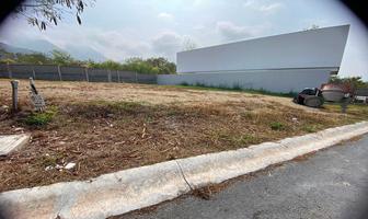 Foto de inmueble en bosques de agua, Col. Bosques de las Misiones Sector Encino C.P. 67302, Santiago