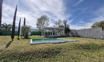Foto de inmueble en Paseo del Rejoneador, Col. Canoas C.P. 67610, Montemorelos