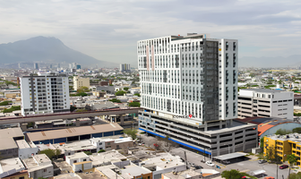 Foto de inmueble en Av Felix U Gomez y Ruperto Martinez, Col. Centro C.P. 64720, Monterrey