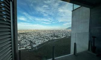 Foto de inmueble en P.° Dinastía, Col. Colinas de San Jerónimo 5 Sector C.P. 64639, Monterrey