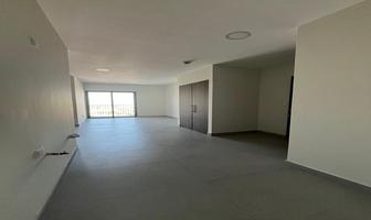 Foto de inmueble en Av. Cristobal Colón, Col. Colinas del Valle 2 Sector C.P. 64650, Monterrey